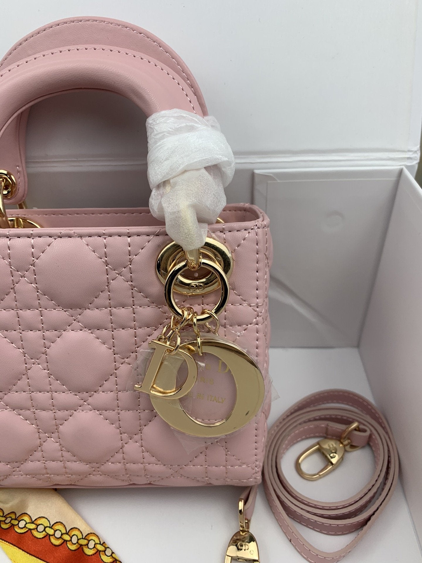EN - New 1:1 rep  Bags DIR 262