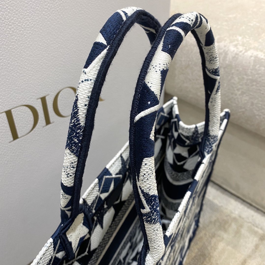 Top Quality MeTop Qualityum Book Tote Bag in Étoile Embroidery Bag, Blue/White, For Women Womens Handbags, 36cm CD