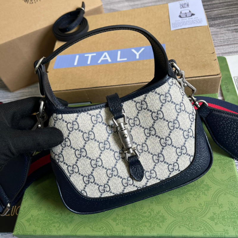Top Quality -  Bags - 1432