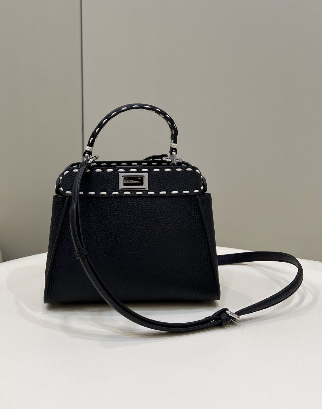 Top QualityTop Quality Peekaboo Small Black Bag For Woman 23cm/9in