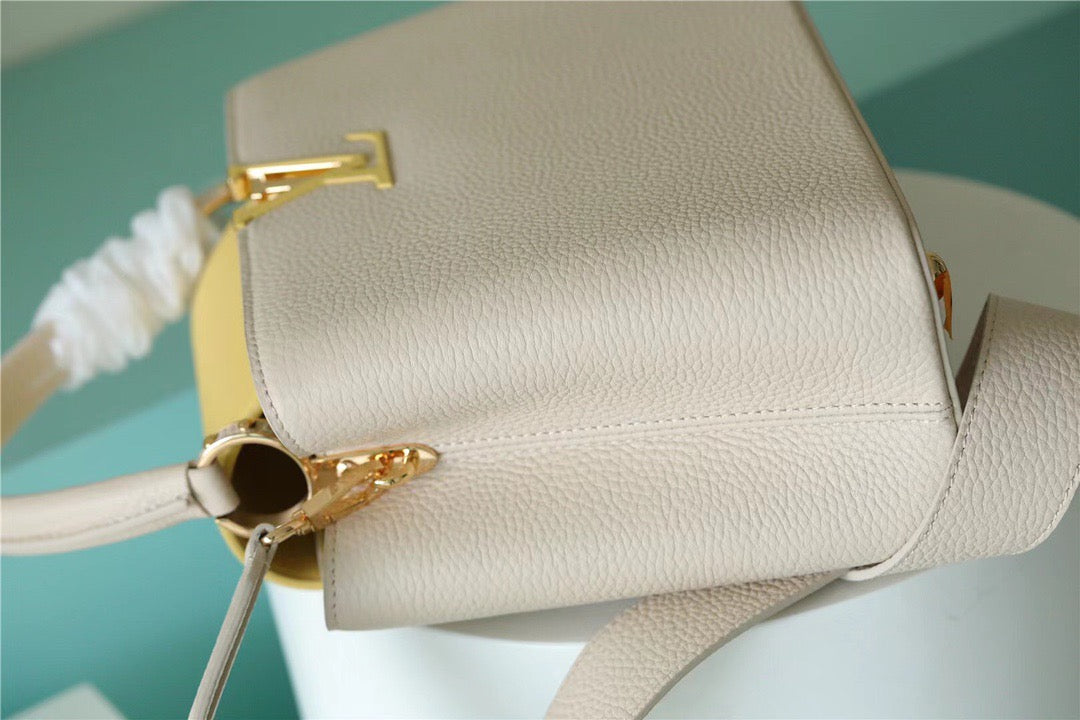 Top Quality Capucines BB Taurillon Creme Beige/ Plume Yellow Berlingot For Women, Womens Bags, Shoulder And Crossbody Bags 10.6in/27cm Top Quality