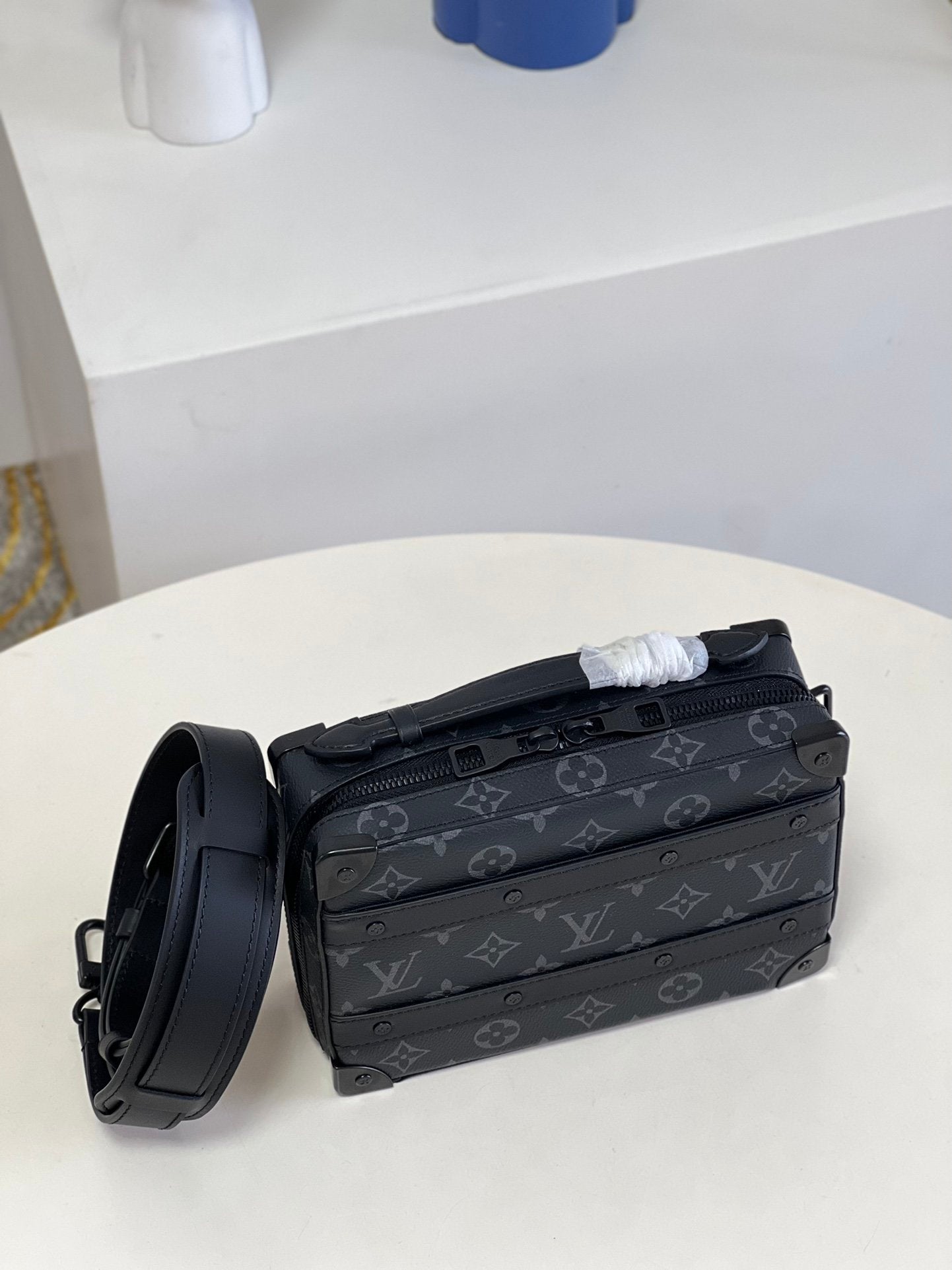 Top Quality Handle Soft Trunk Monogram Eclipse For Men, Bags 8.5in/22cm Top Quality M45935