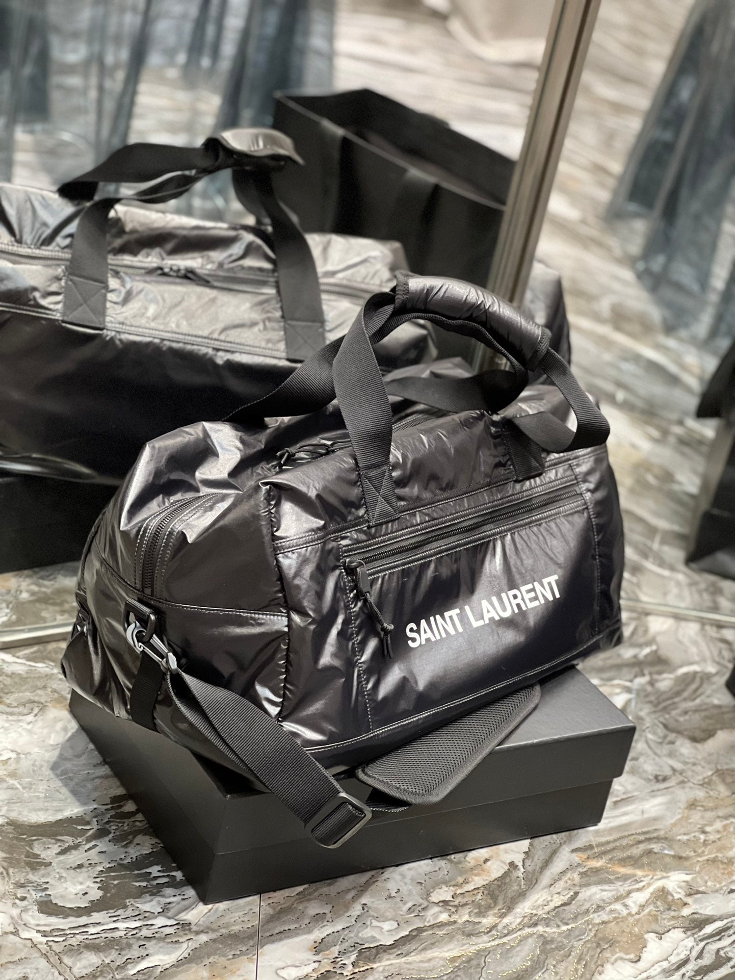 YSSL Nuxx Duffle Black For Women, Women’s Bags 19in/50cm YSL 581374HO21Z1054