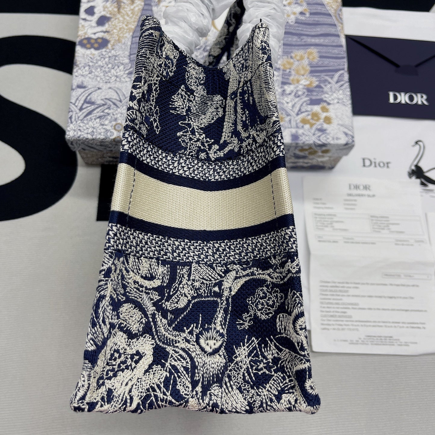 Top Quality Small Book Tote Blue, For Women, Womens Handbags 26.5cm/10.5in CD M1265ZRGO_M928