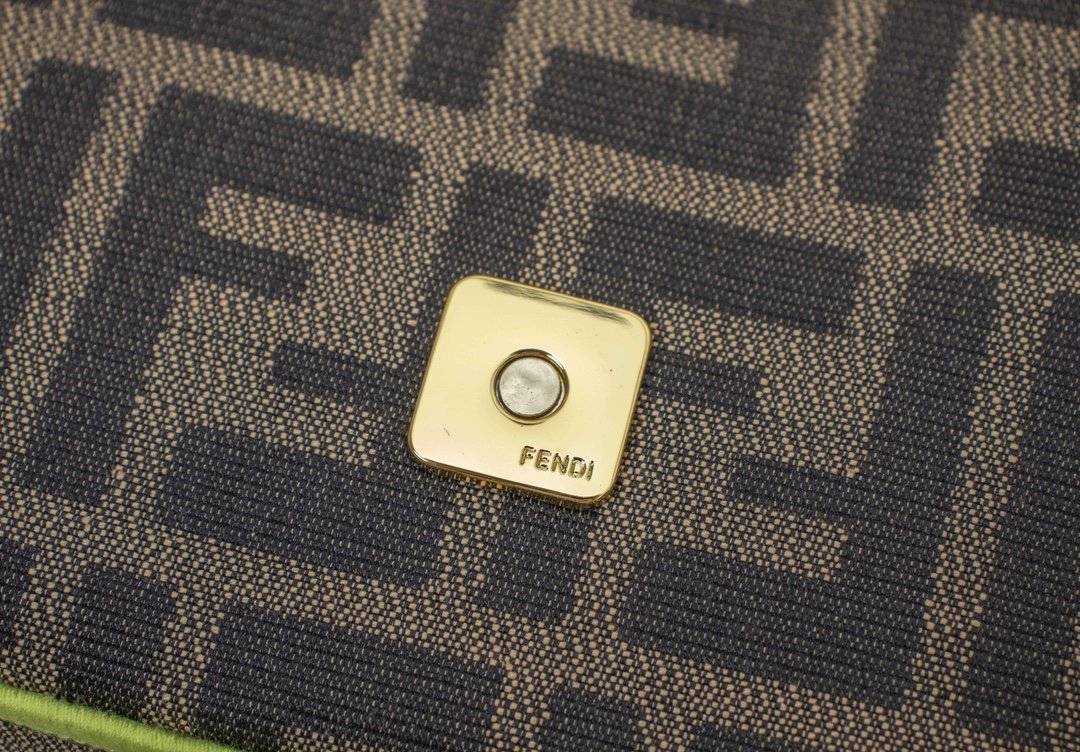 EN - New 1:1 rep  Bags FEI 162