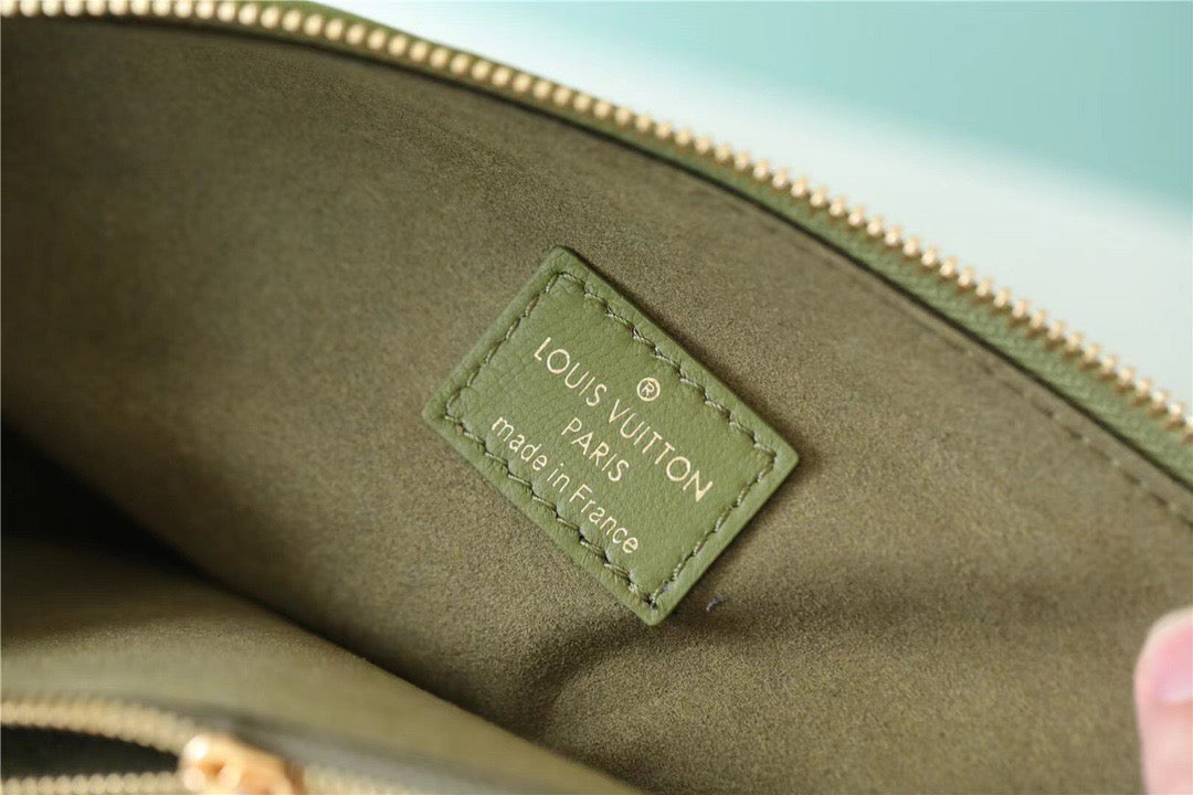 Top Quality Coussin MM Monogram Khaki For Women, Womens Handbags, Shoulder And Crossbody Bags 13.4in/34cm Top Quality M20568