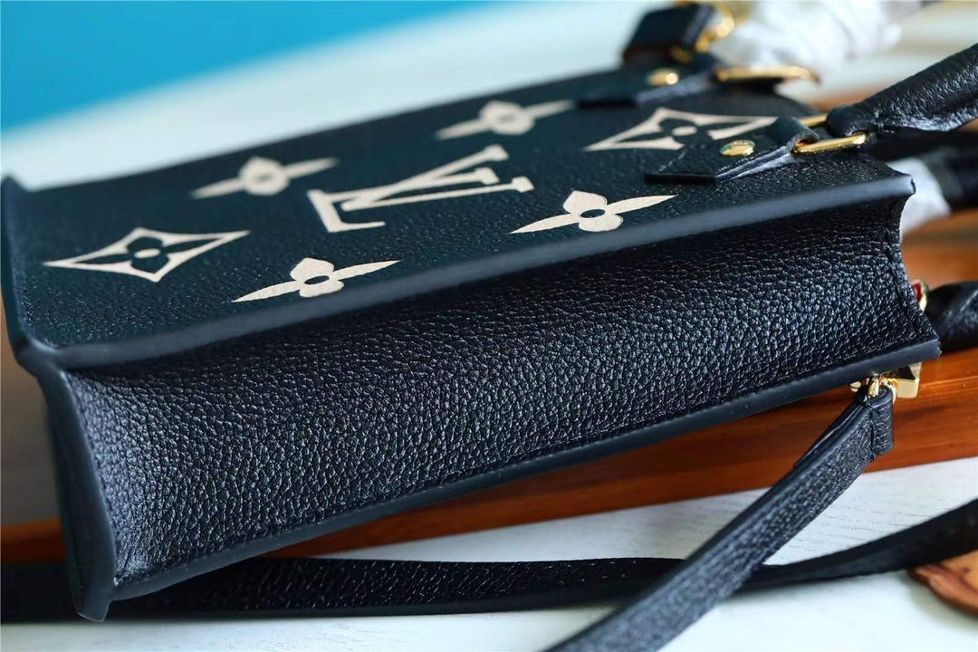 Top Quality Petit Sac Plat By The Pool 17cm Black