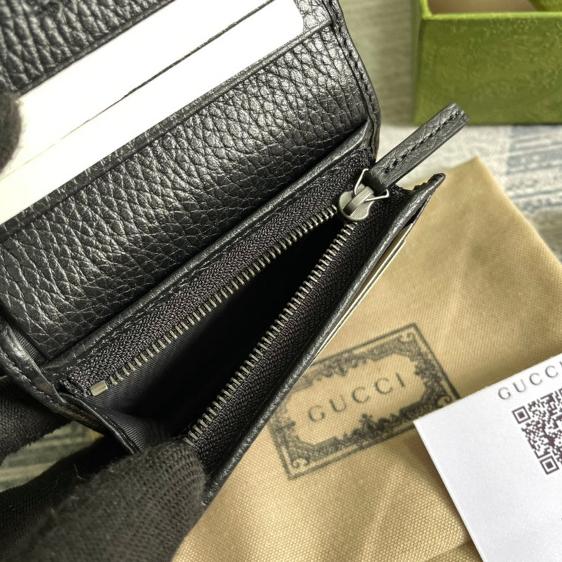 Top Quality -  Bags - 677
