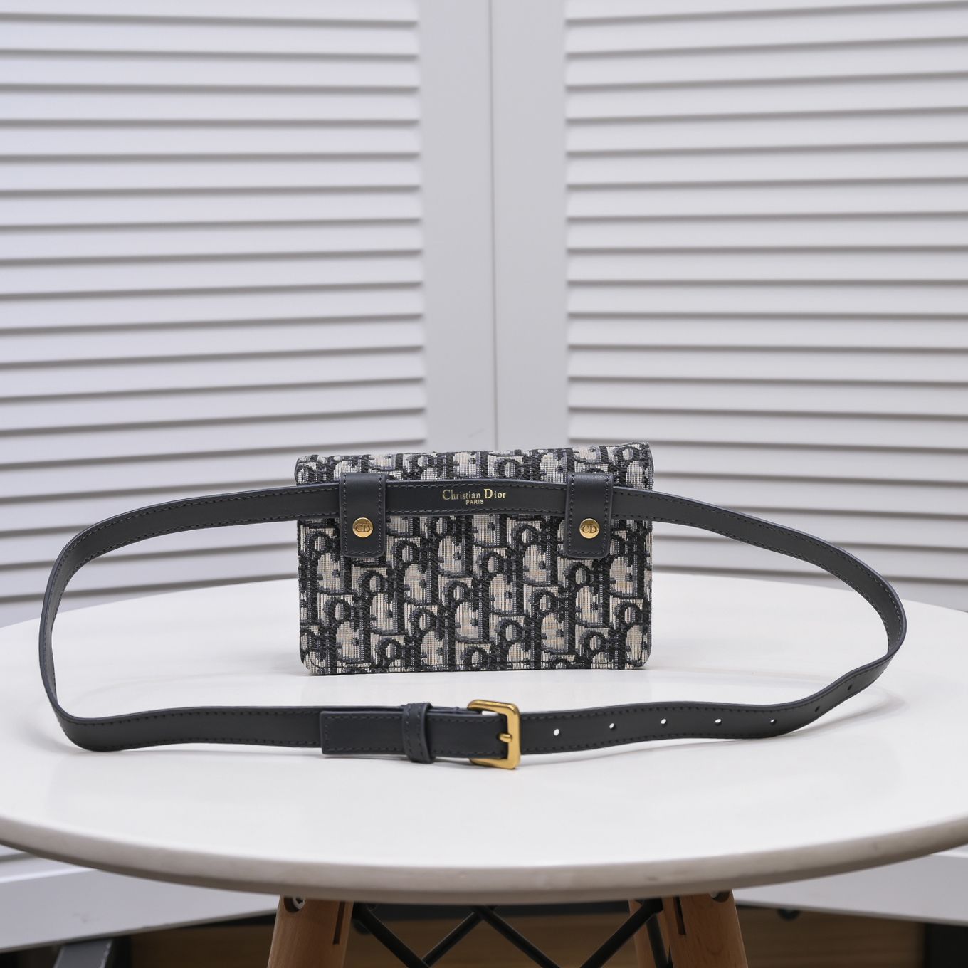 EN - New 1:1 rep  Bags DIR 265
