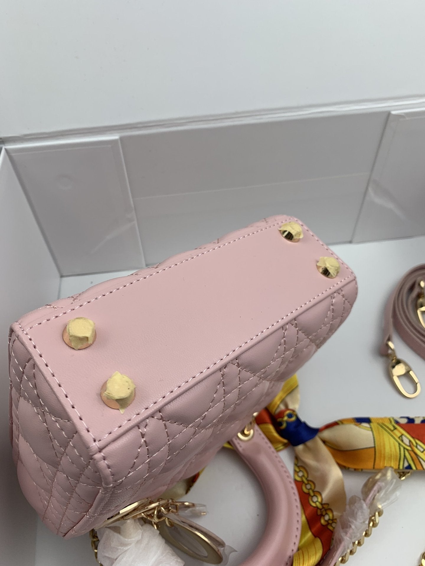 EN - New 1:1 rep  Bags DIR 262
