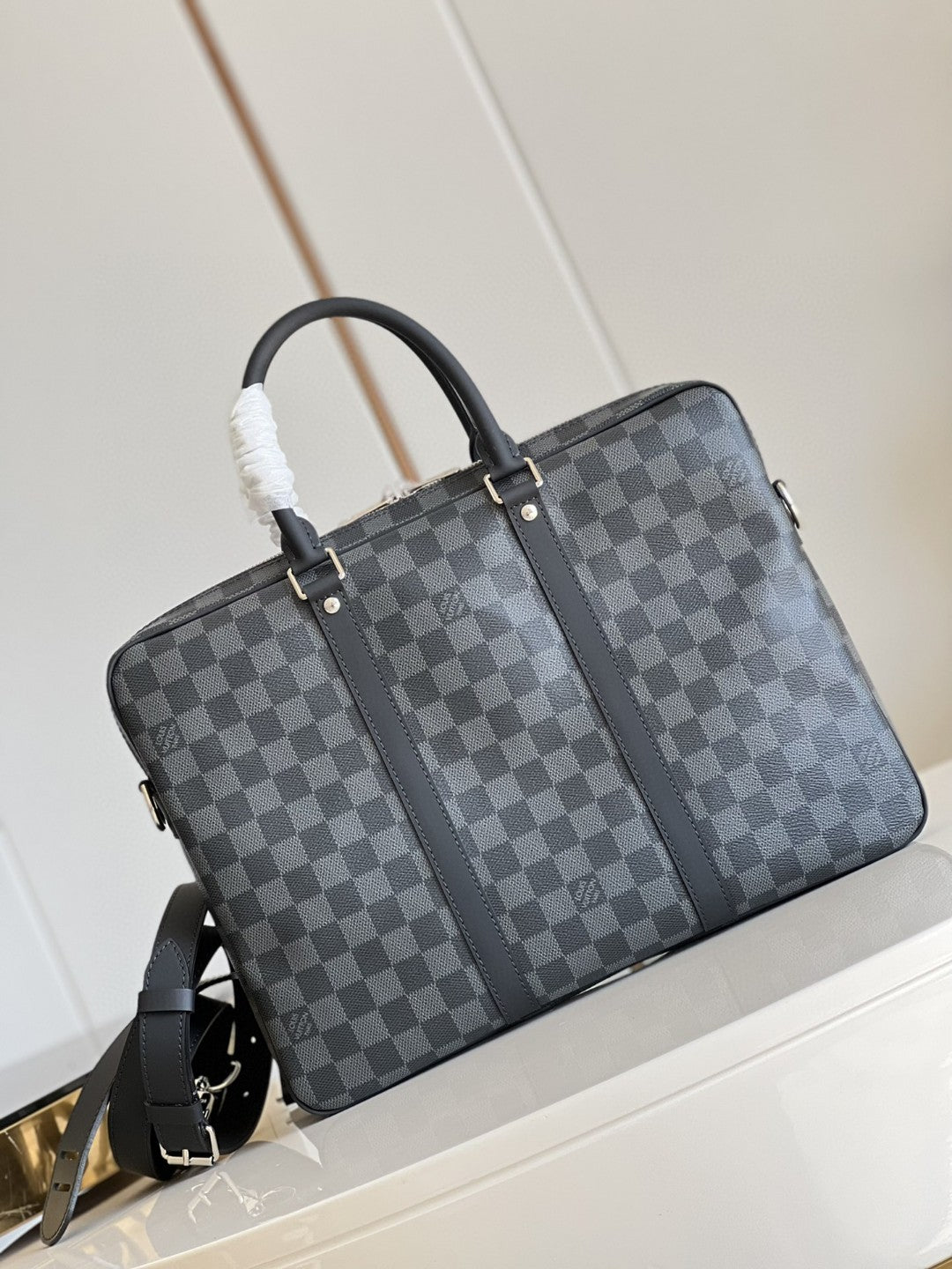 Top Quality Porte Documents Voyage PM Damier Graphite Canvas For Men, Bags, Shoulder And Crossbody Bags 13.8in/35cm Top Quality N41478