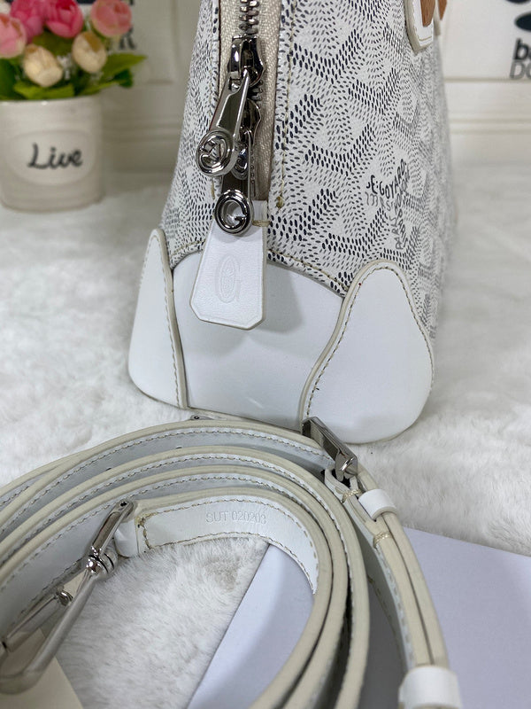 Top Quality - New 1:1 Rep Bags - 132