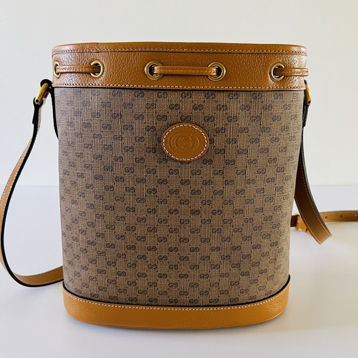 Gucci x Disney Mickey Mo  Print Canvas Leather Bucket Shoulder Bag