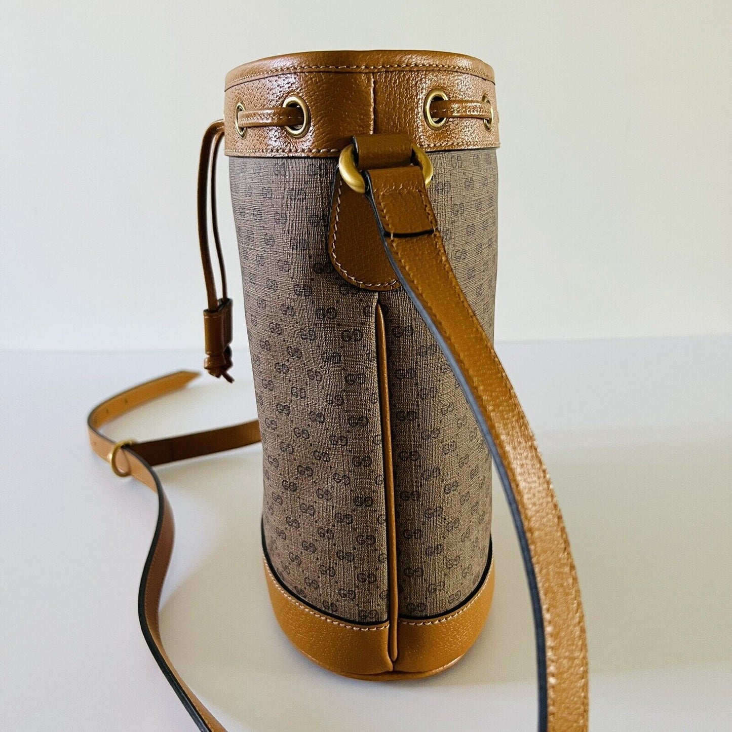 Gucci x Disney Mickey Mo  Print Canvas Leather Bucket Shoulder Bag