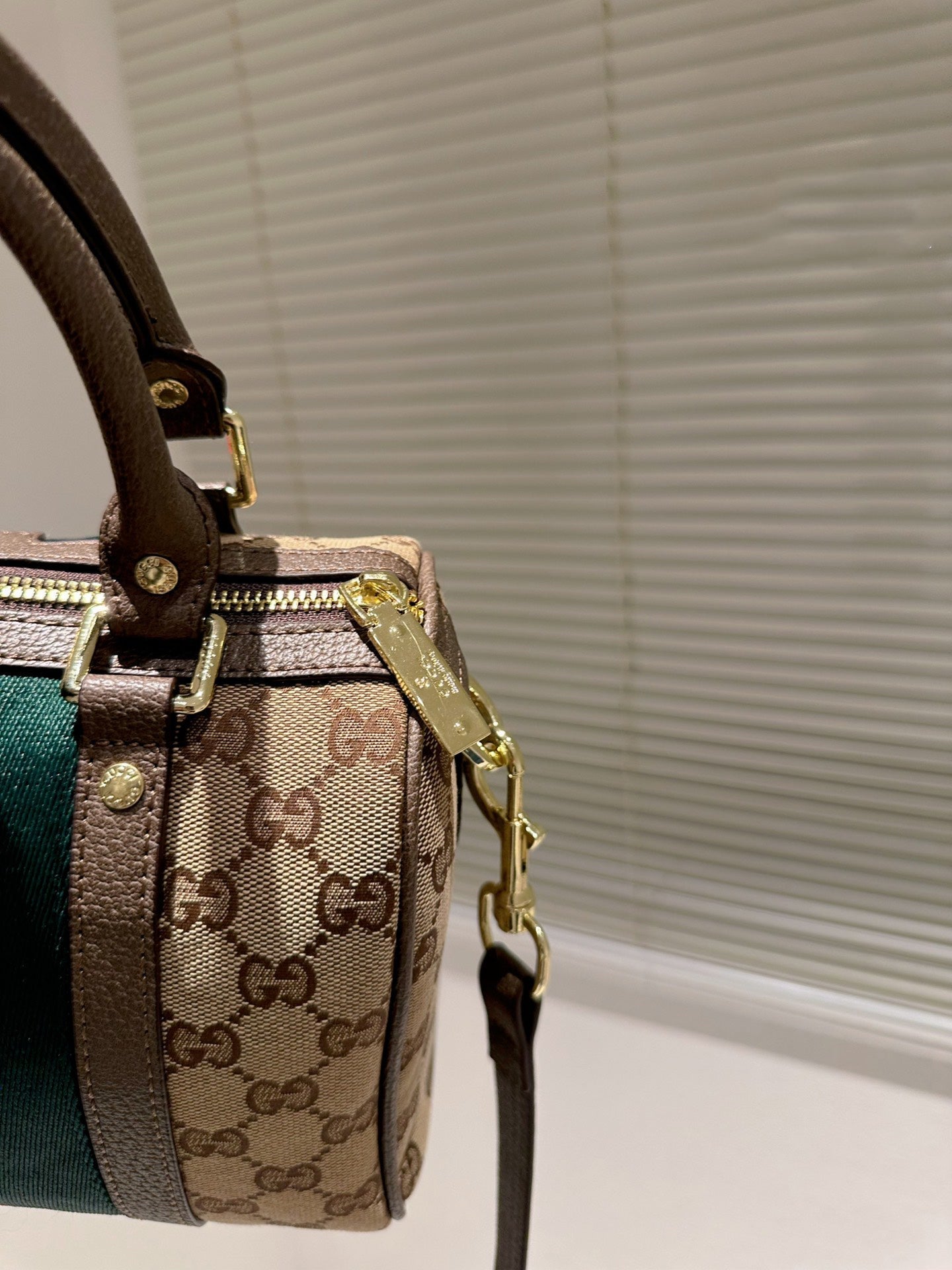 EN - New 1:1 rep  Bags GCI 523