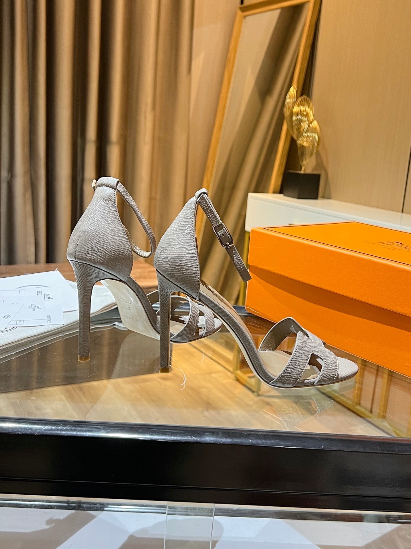 New 1:1 rep HM HIGH HEELS 029