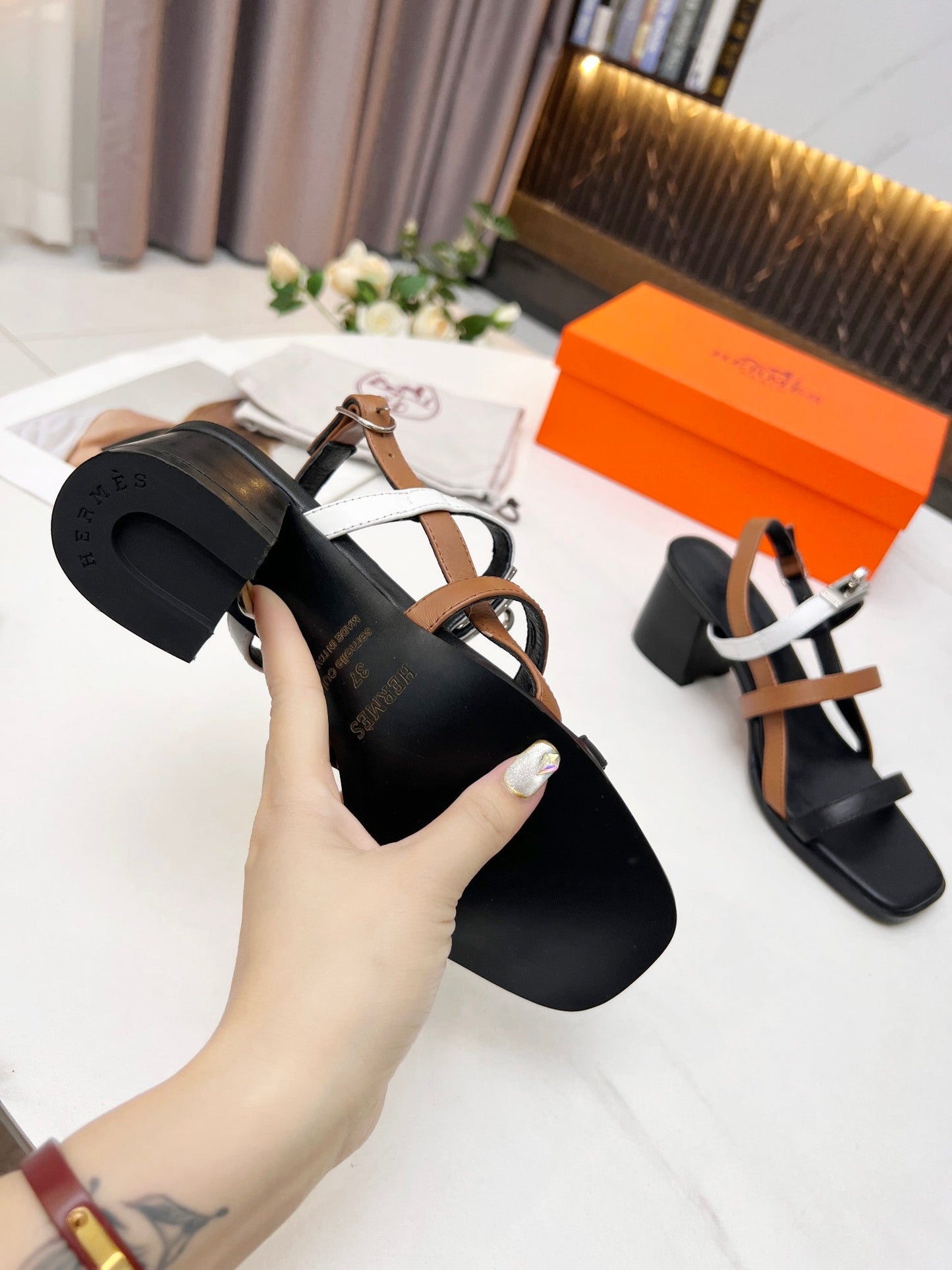 New 1:1 rep HM HIGH HEELS 034
