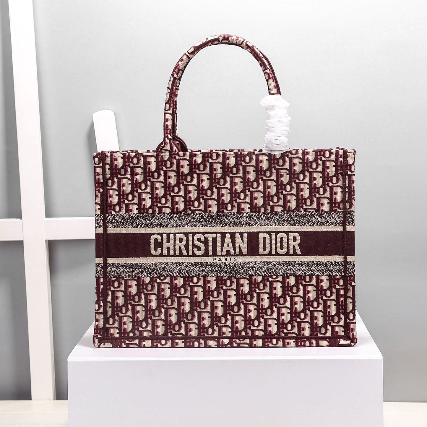 Top Quality MeTop Qualityum Book Tote Red, For Women, Womens Handbags 14in/36cm CD