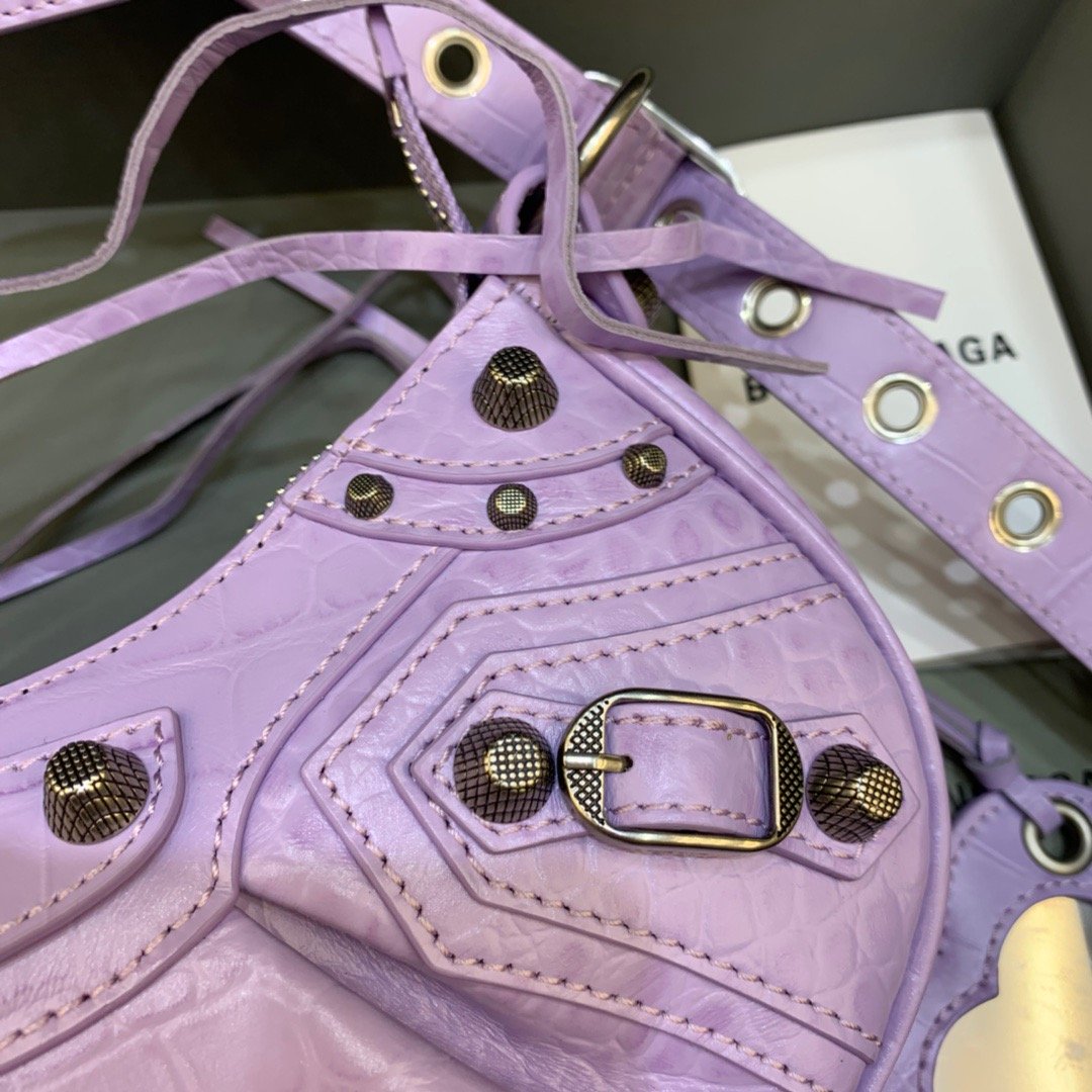 Top Quality Le Cagole XS Shoulder Bag In Light Purple, For Women,  Bags 10.2in/26cm 67130923EBY5306