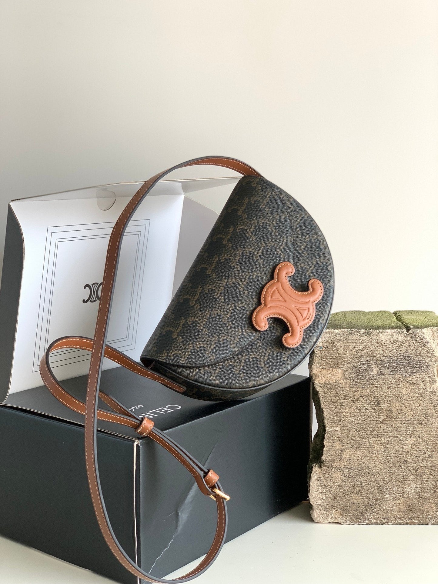 Top Quality BesaTop Quality In Triomphe Canvas Bag Brown For Women 9in/23cm 