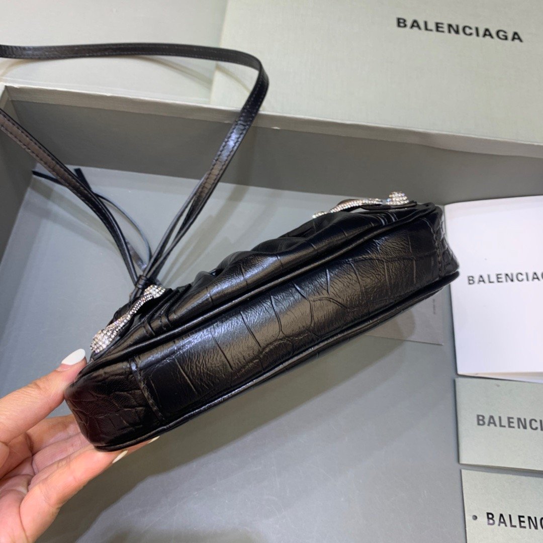 Top Quality Le Cagole Mini Bag With Chain Black, For Women,  Bags 8.2in/21cm 69581423EJY1000