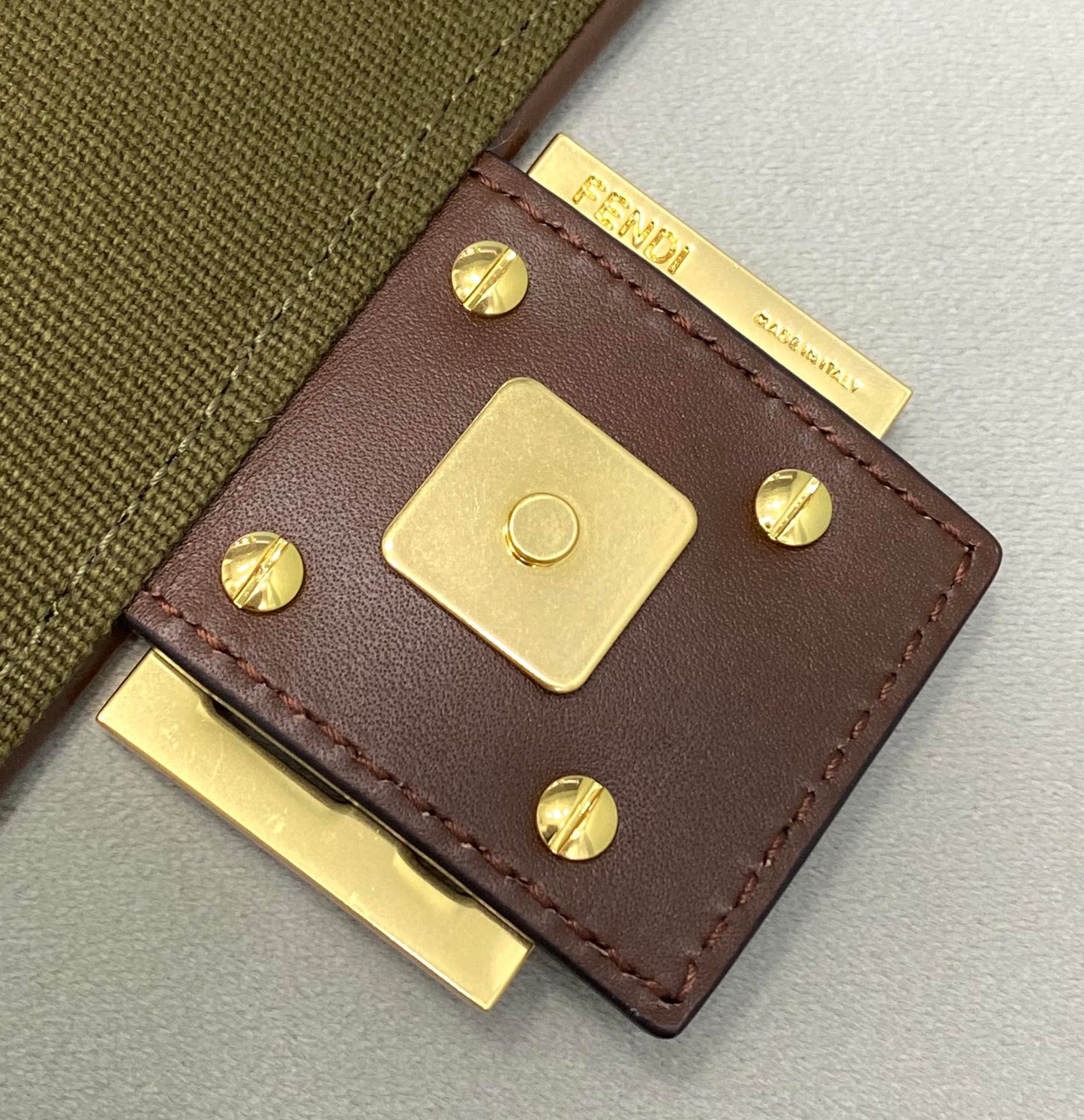 EN - New 1:1 rep  Bags FEI 188