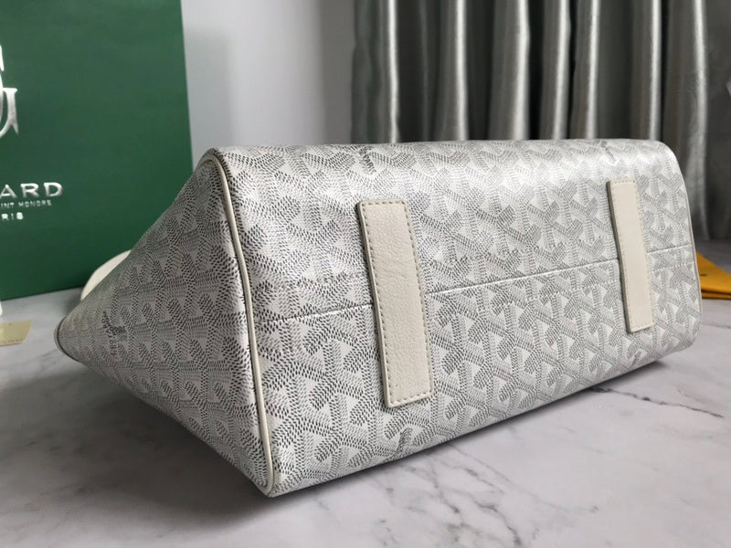 Top Quality - New 1:1 Rep Bags - 095