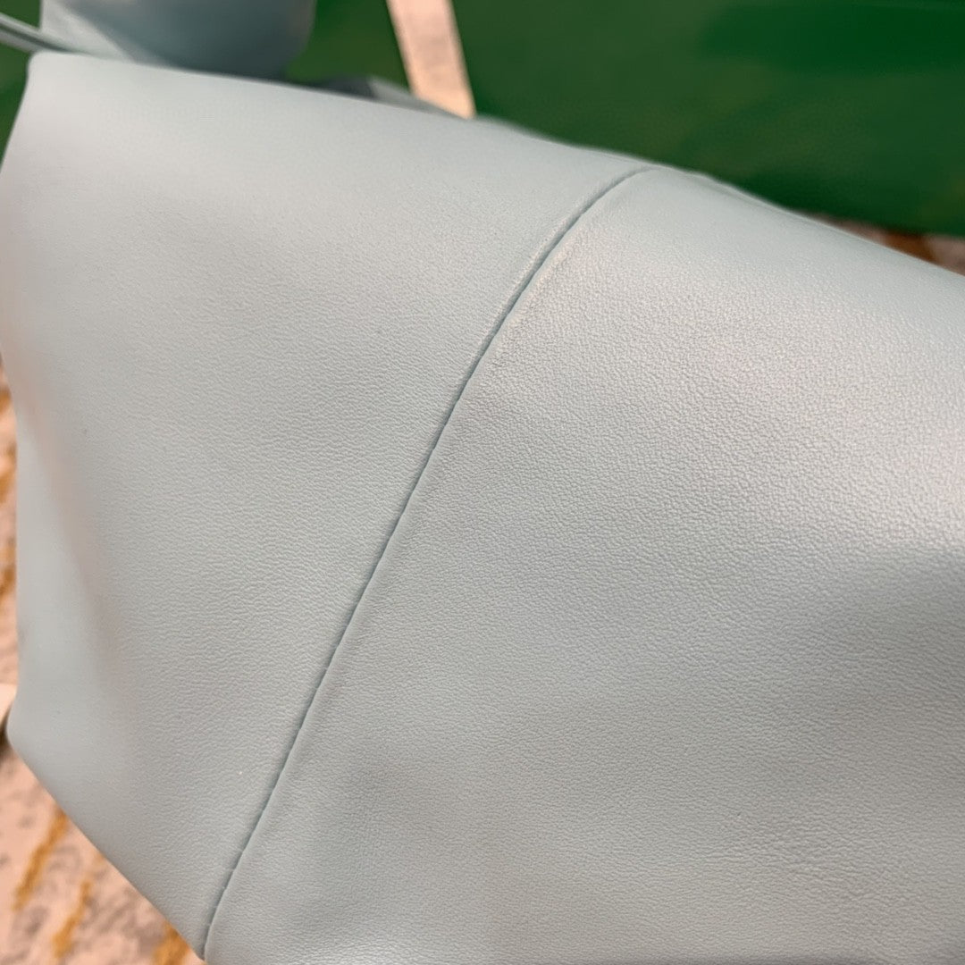Top Quality Double Knot Bag For Women 11.8in/30cm In Chalk