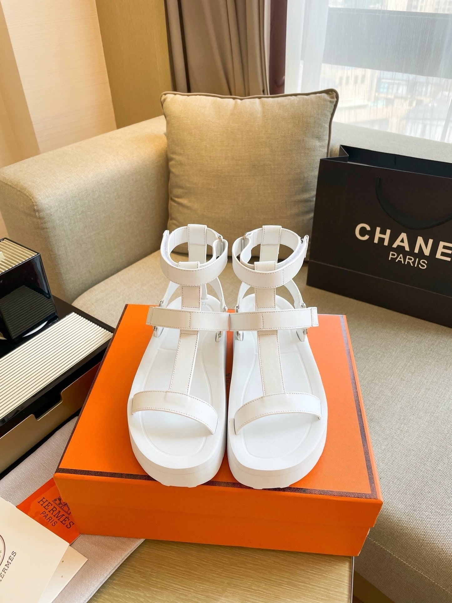 New 1:1 rep HM HIGH HEELS 054