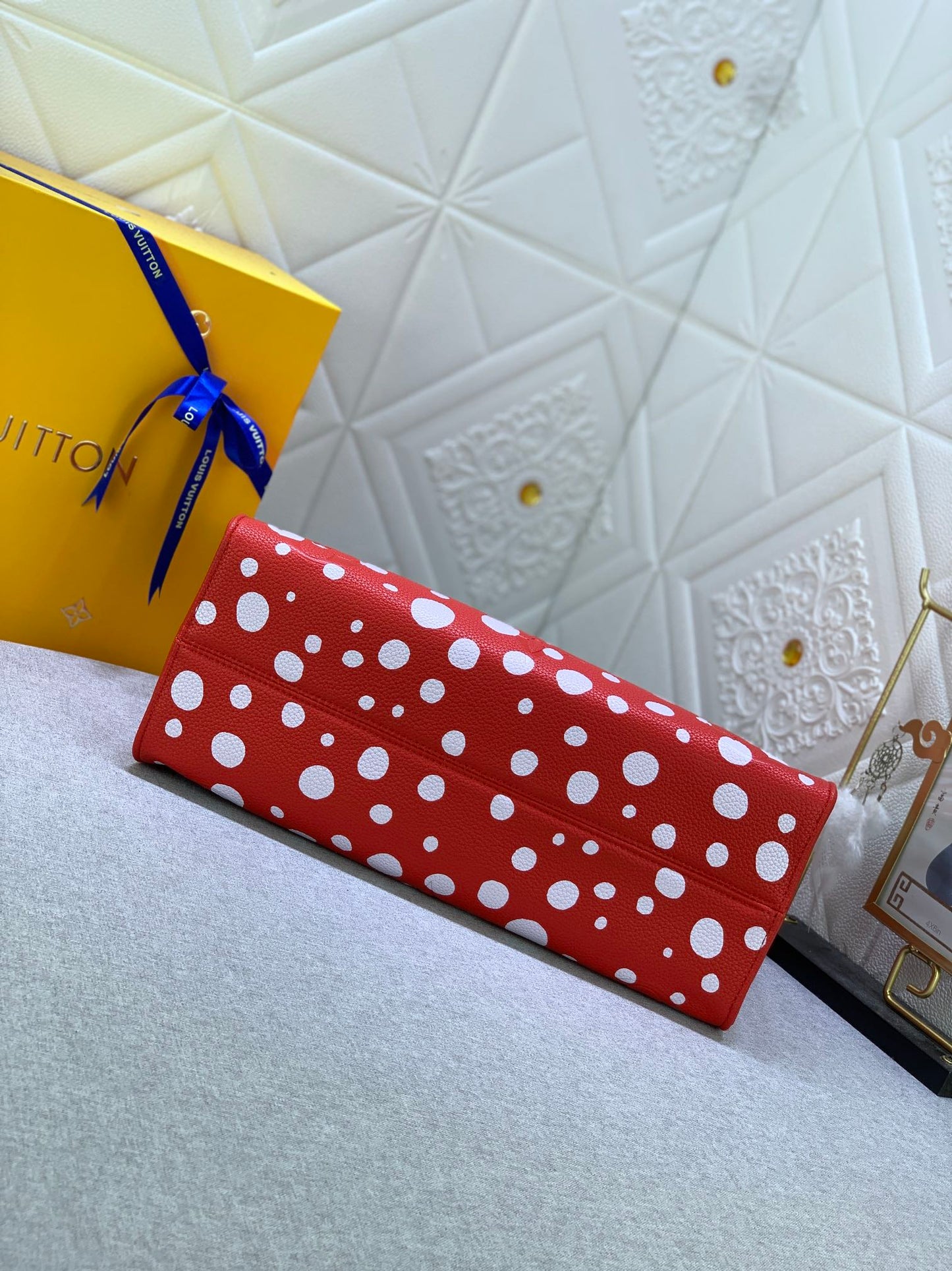 EN - New 1:1 rep Bag LUV 633