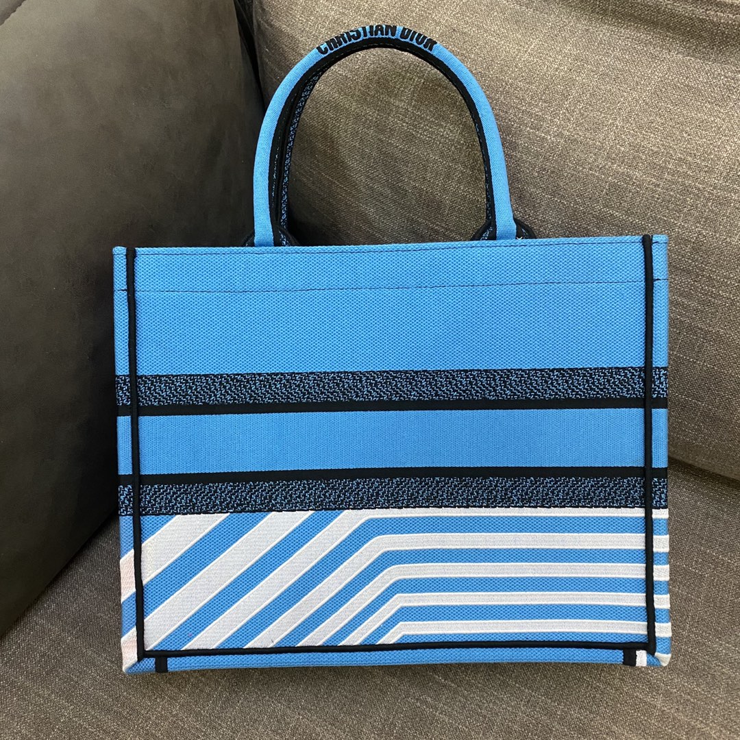 Top Quality MeTop Qualityum Book Tote Bright Blue and Bright Pink D-Jungle Pop Embroidery, Blue/Pink, For Women Womens Handbags, 36cm CD M1296ZRON_M888