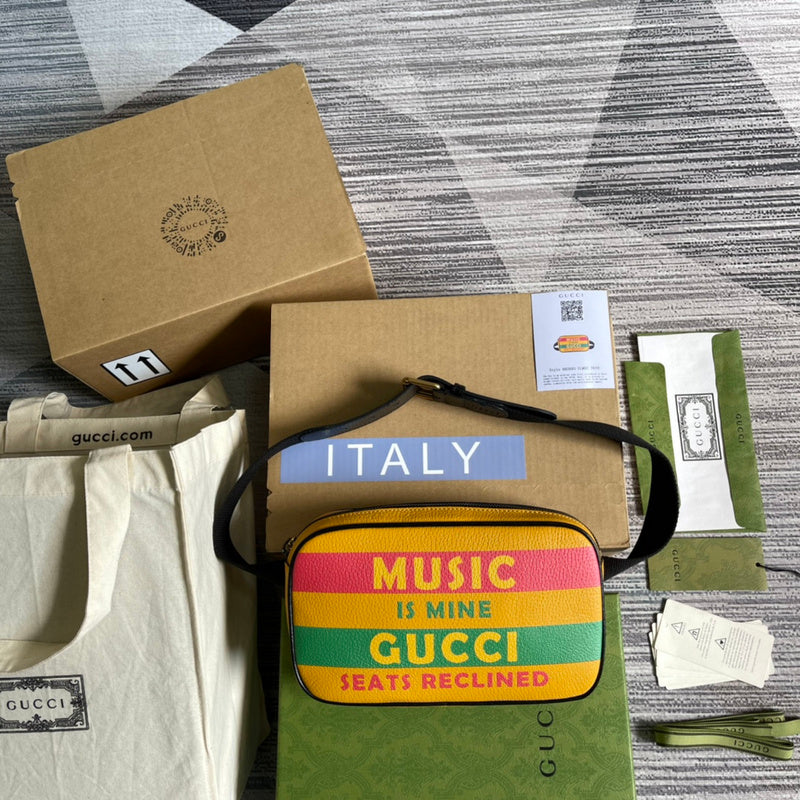Top Quality -  Bags - 1582