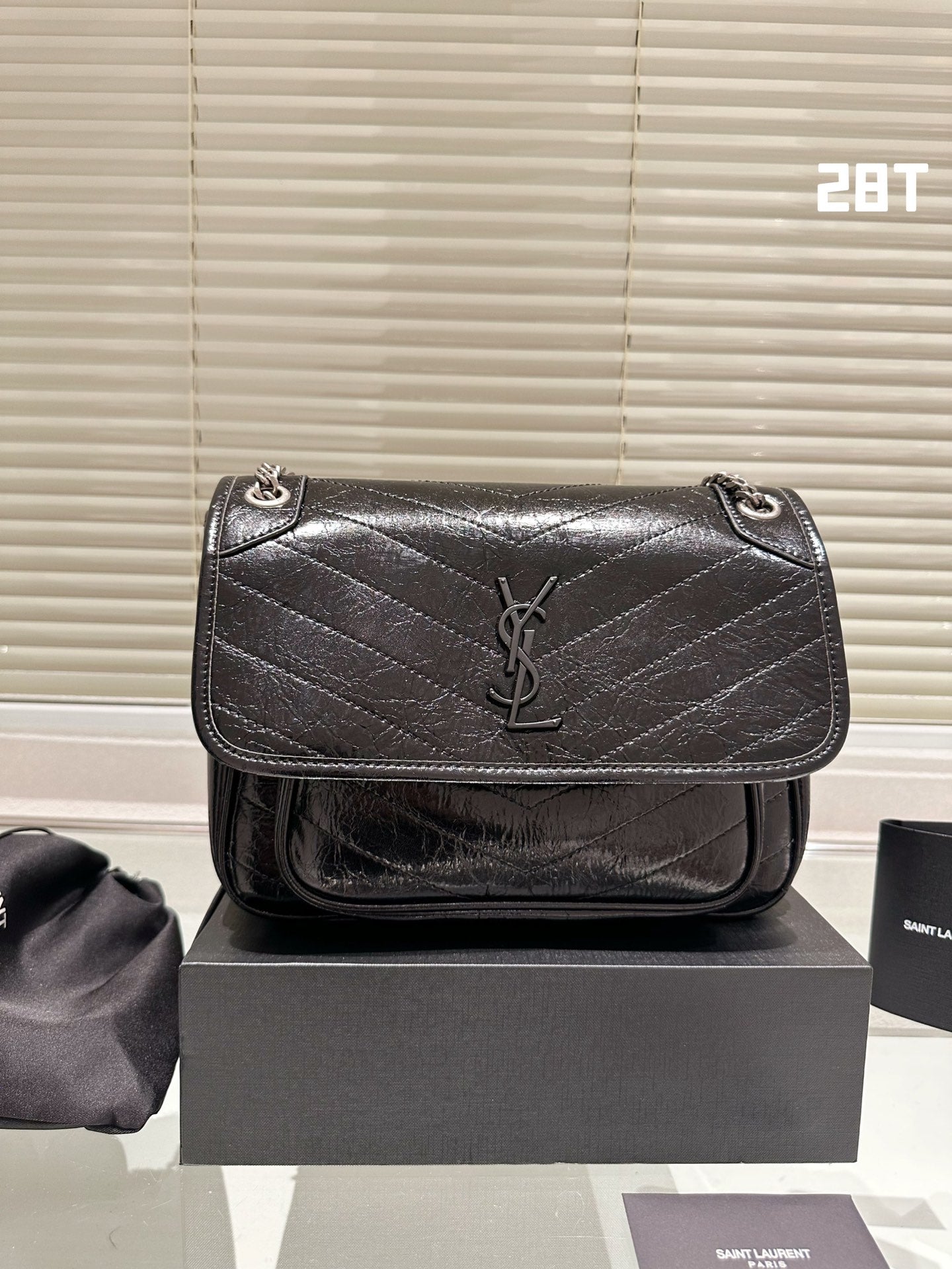 EN - New 1:1 rep  Bags SLY 330