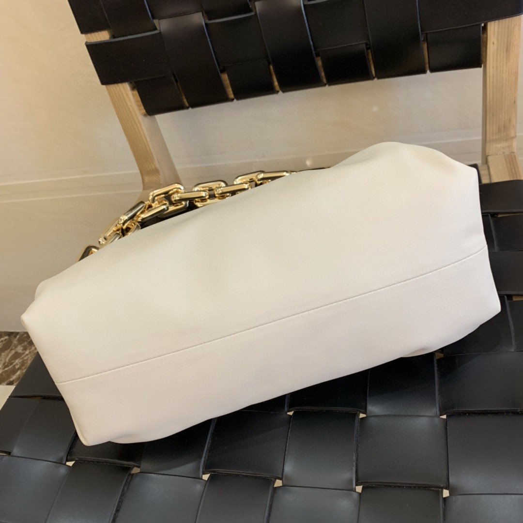 Top Quality Chain Pouch For Women 12.2in/31cm In White