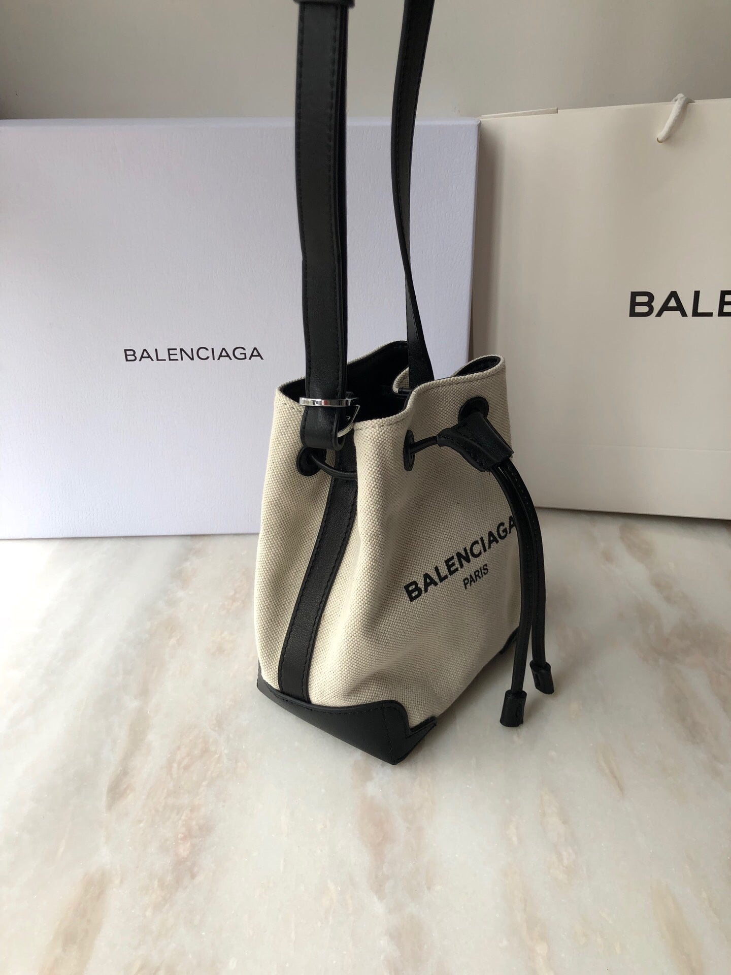 Top Quality Navy Cabas Linen Crossbody Bag In White, For Women,  Bags 9.8in/25cm
