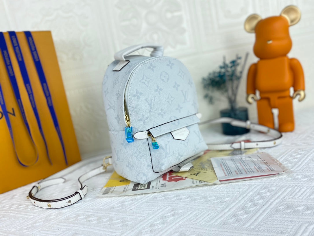 New 1:1 rep Lux Bags LUV 900