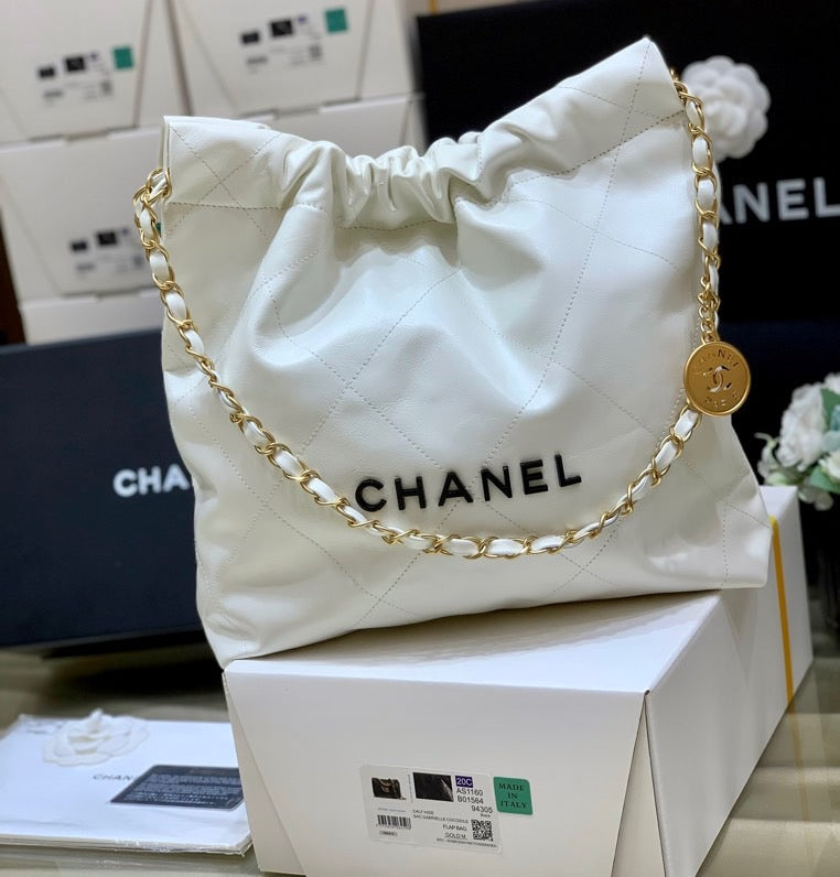 CHL 22 Handbag White For Women 14in/37cm AS3261 B08038 10601