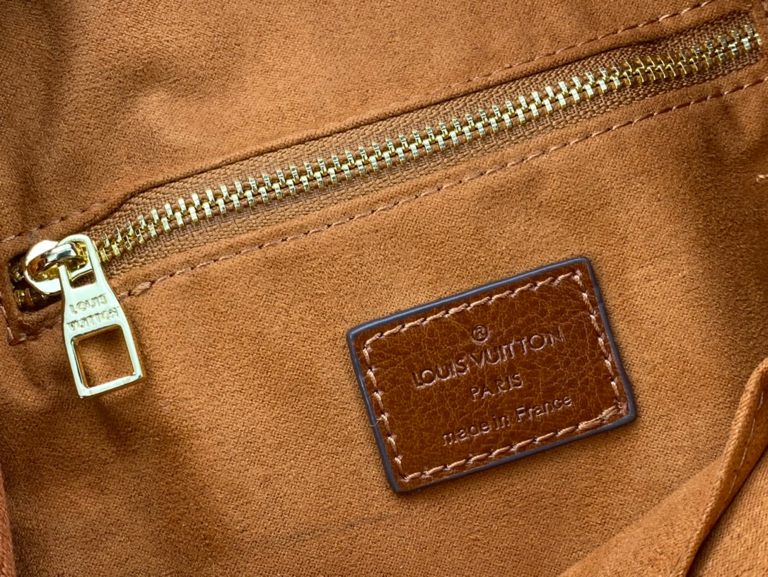 New 1:1 rep Lux Bags LUV 893