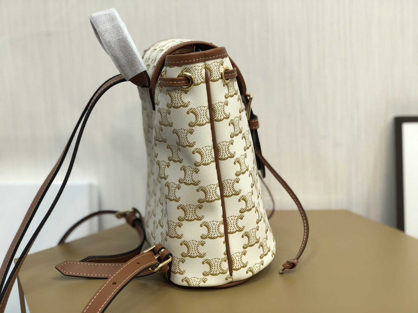 Top Quality Mini Backpack Folco In Triomphe Canvas White For Women 7in/20cm 197662CAS.01BC