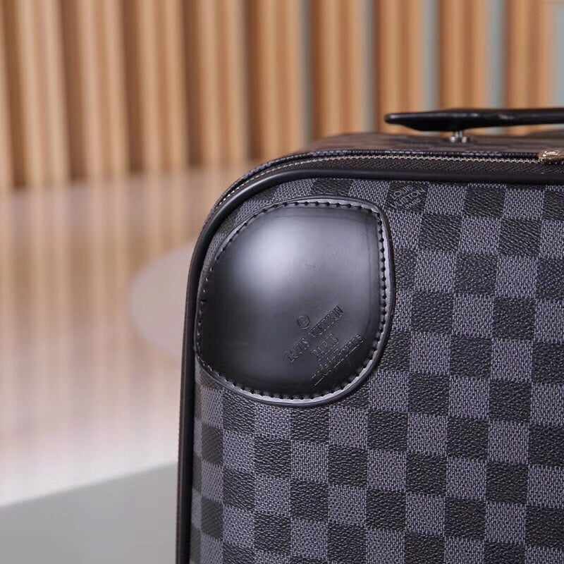 Top Quality Exqusite Travelling LuGucciages 24 Inch Black