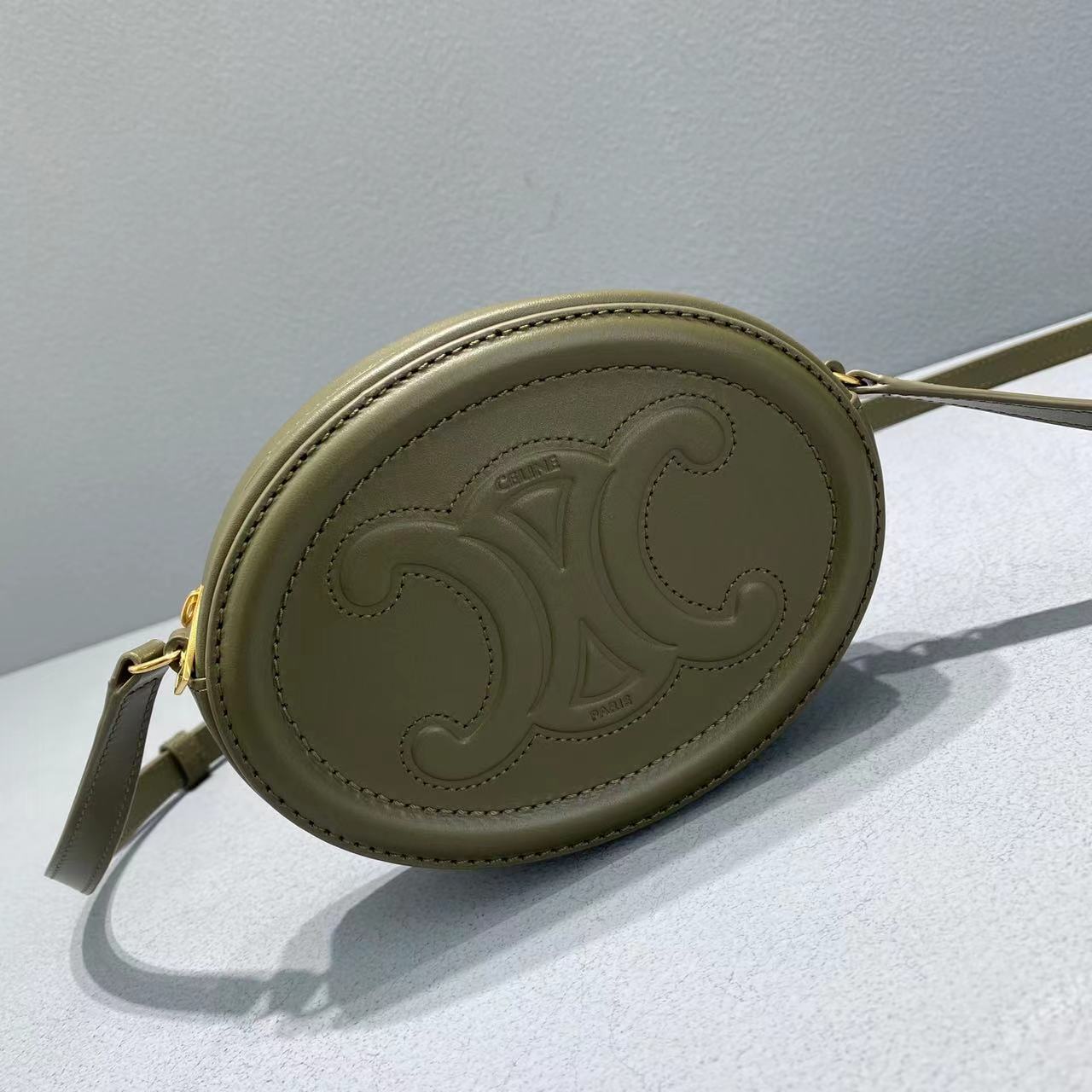 Top Quality Crossbody Oval Purse Cuir Triomphe Dark Green For Women 6in/16cm
