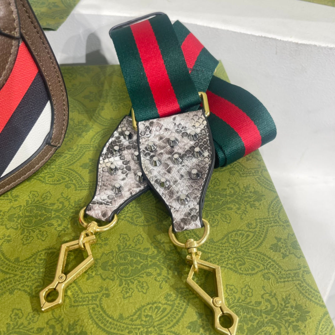EN -New 1:1 rep Lux Bags GCI 368