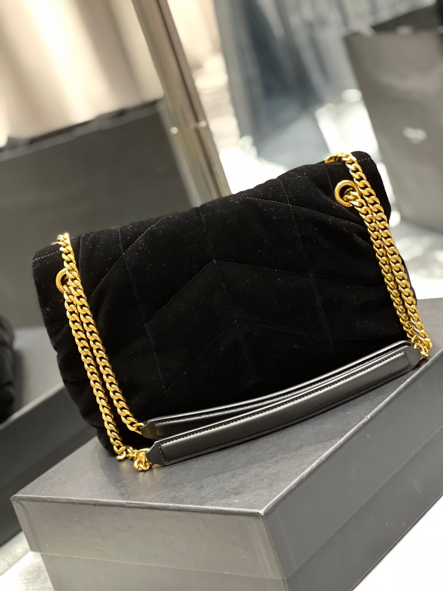 YSSL Puffer Small Chain Bag Black For Women, Women’s Bags 11in/29cm YSL‎