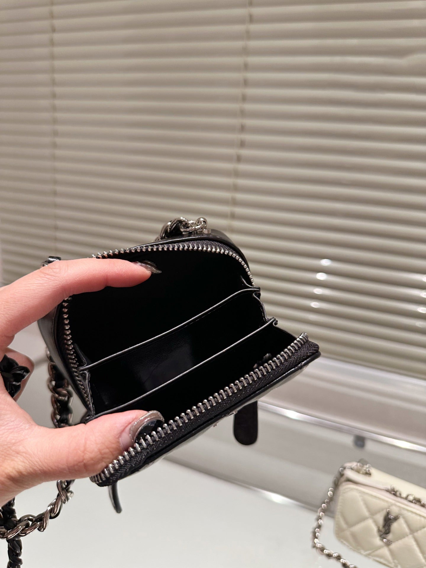 EN - Luxury Bags SLY 304