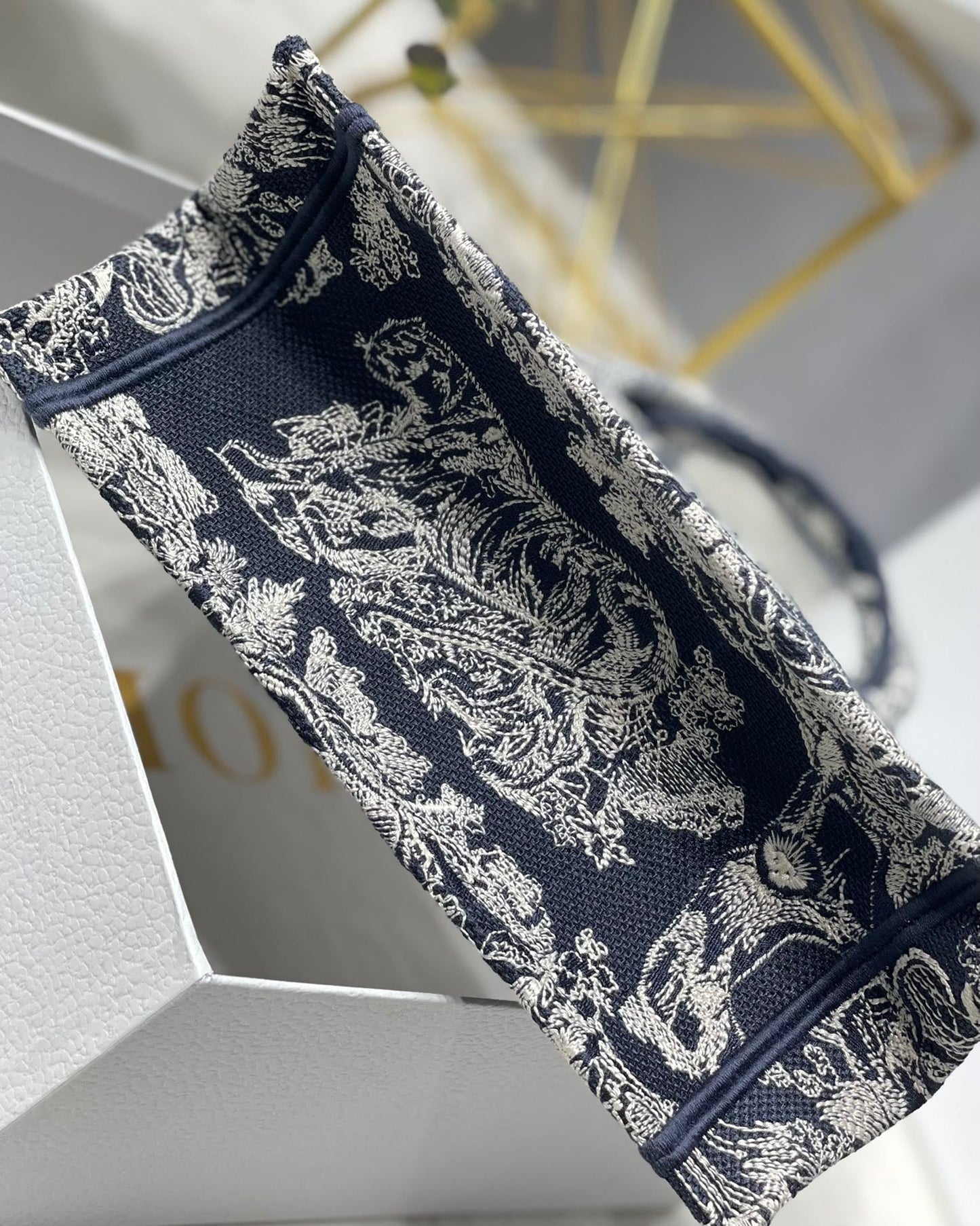 Top Quality Small Book Tote Blue, For Women, Womens Handbags 26.5cm/10.5in CD M1265ZRGO_M928