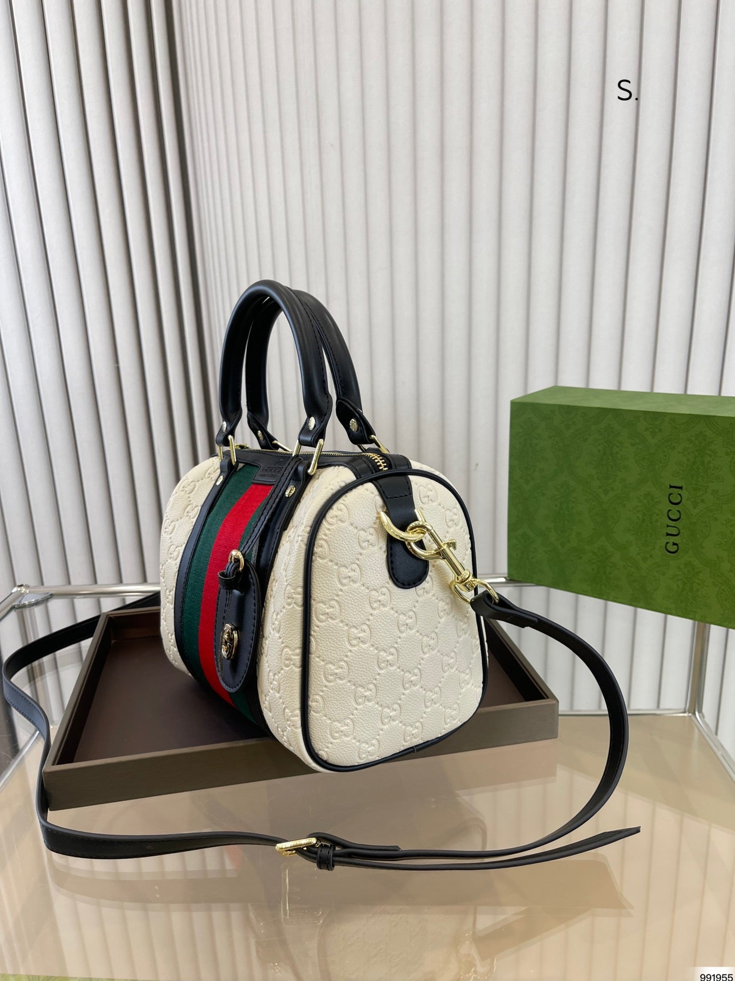 EN - New 1:1 rep  Bags GCI 538