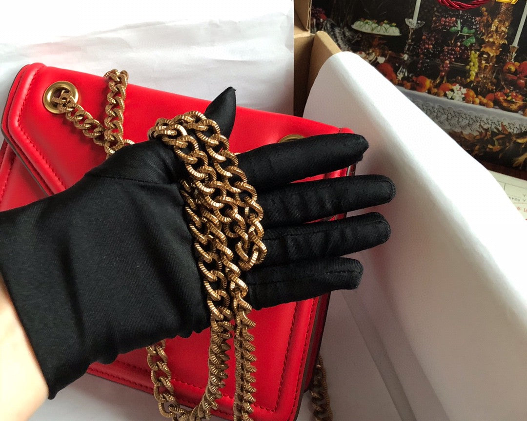 Top Quality Medium Devotion Bag Red For Women 8.1in/20.5cm Top Quality