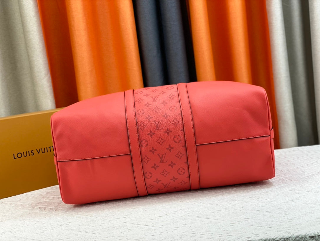 EN - New 1:1 rep  Bags LUV 673