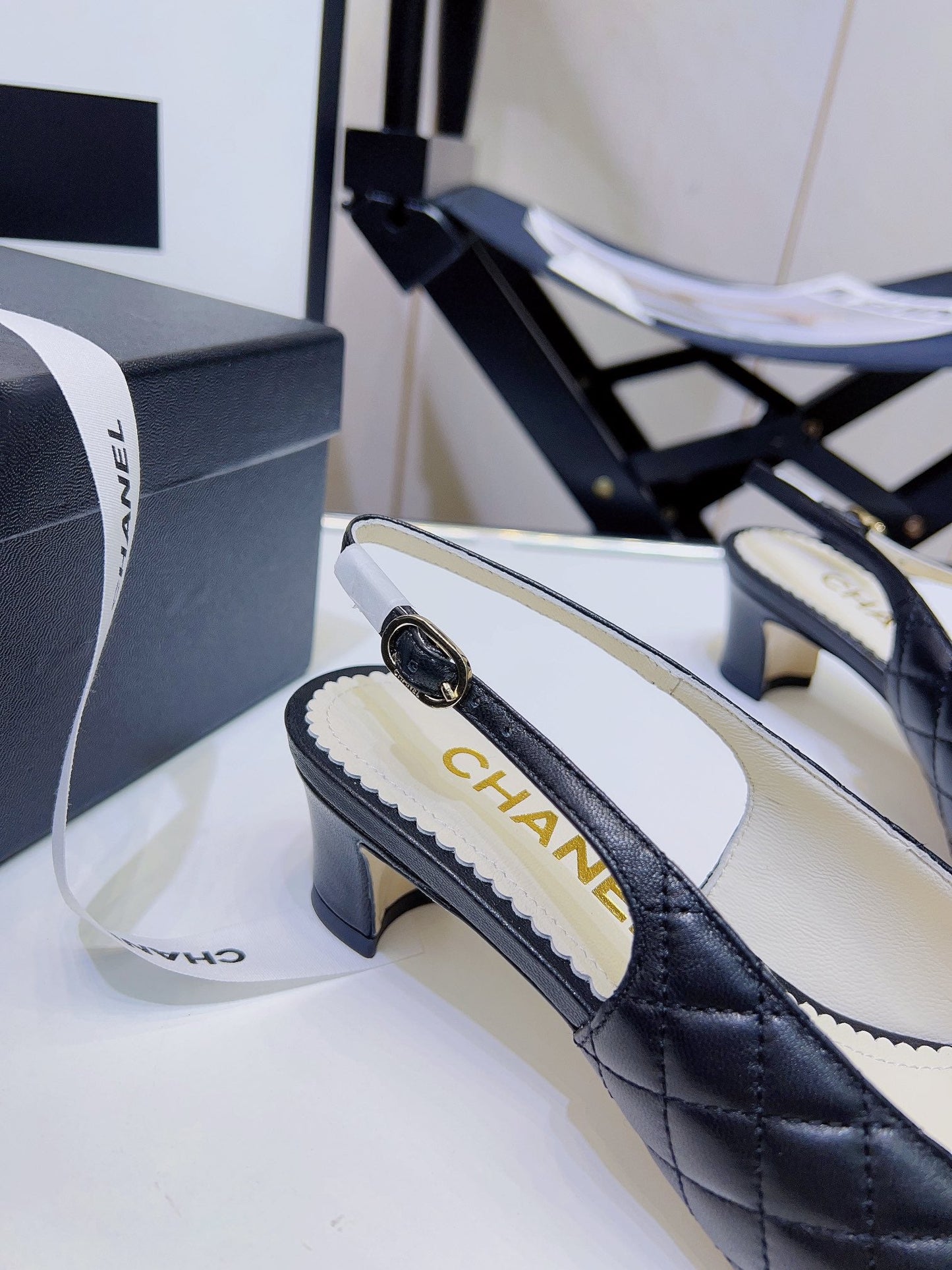 New 1:1 rep CHL High Heel Shoes 019