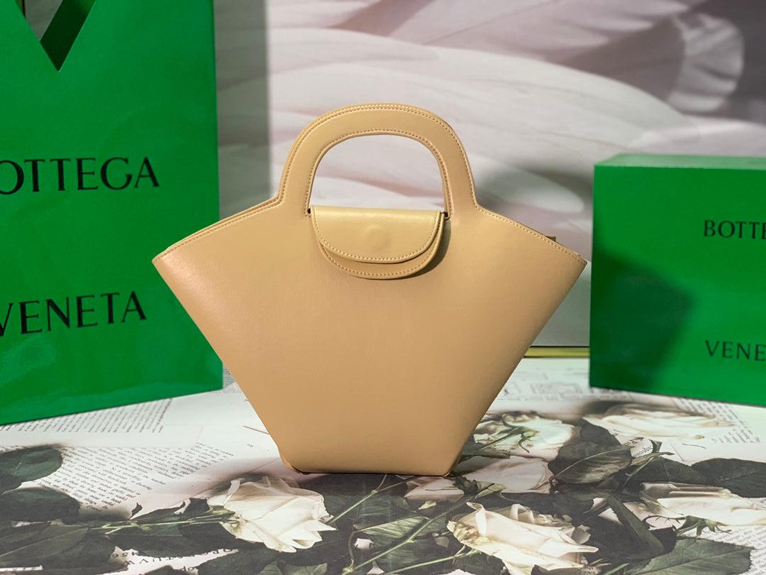 Top Quality Handle Bag Beige, For Women, Women’s Bags 12.6in/32cm